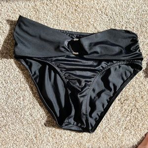 Venus Black bikini with silver Ring size S